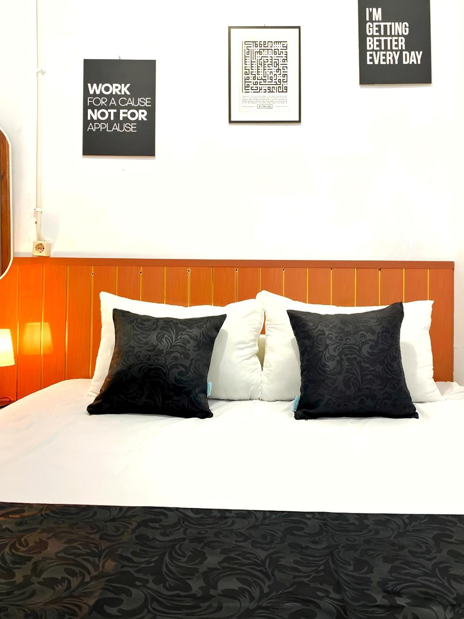 Jogja Day Inn Yogyakarta Luaran gambar
