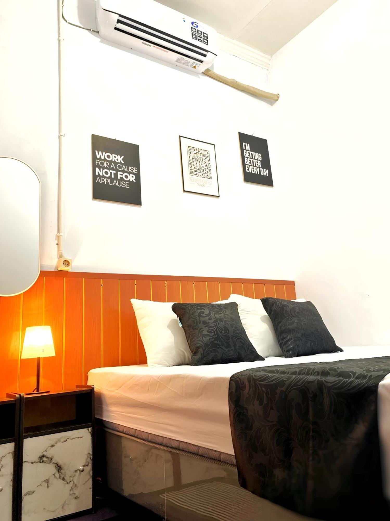 Jogja Day Inn Yogyakarta Luaran gambar